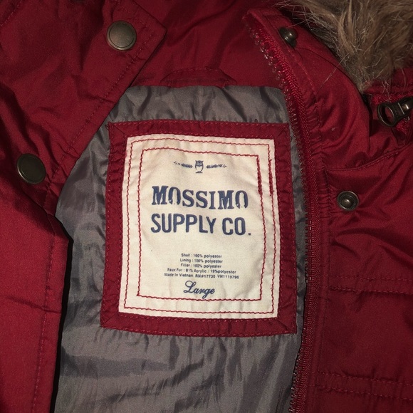 Red coat - Picture 2 of 5